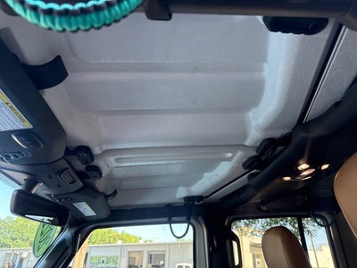 2022 Jeep Wrangler Unlimited Sahara 4x4