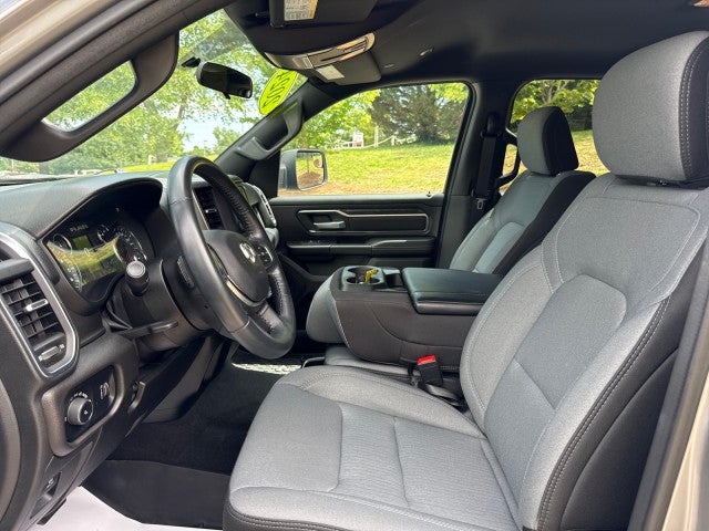 2024 RAM 1500 Big Horn Quad Cab 4x2 6'4" Box