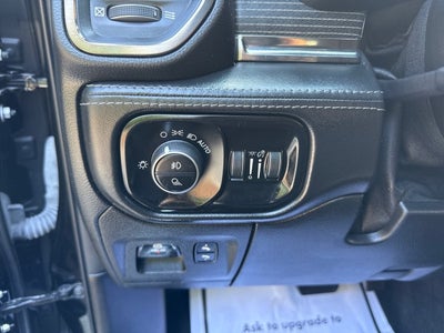 2021 RAM 1500 Limited Crew Cab 4x4 5'7" Box