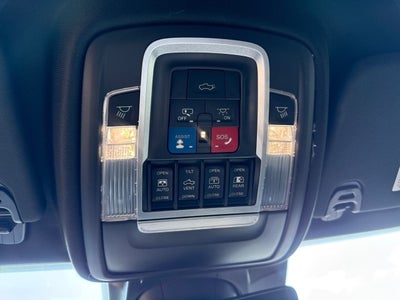 2021 RAM 1500 Limited Crew Cab 4x4 5'7" Box