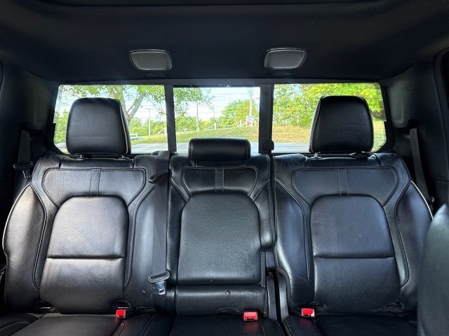 2021 RAM 1500 Limited Crew Cab 4x4 5'7" Box