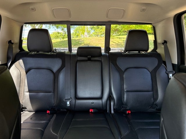 2022 RAM 1500 Laramie Crew Cab 4x4 5'7" Box