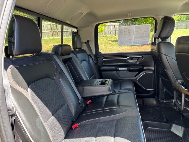 2022 RAM 1500 Laramie Crew Cab 4x4 5'7" Box