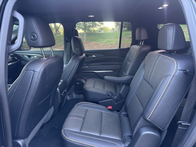 2025 Chevrolet Traverse High Country