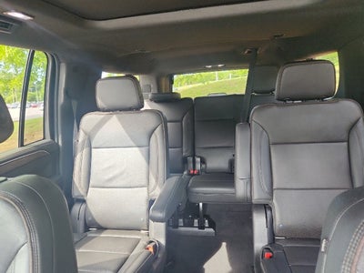 2021 Chevrolet Suburban High Country