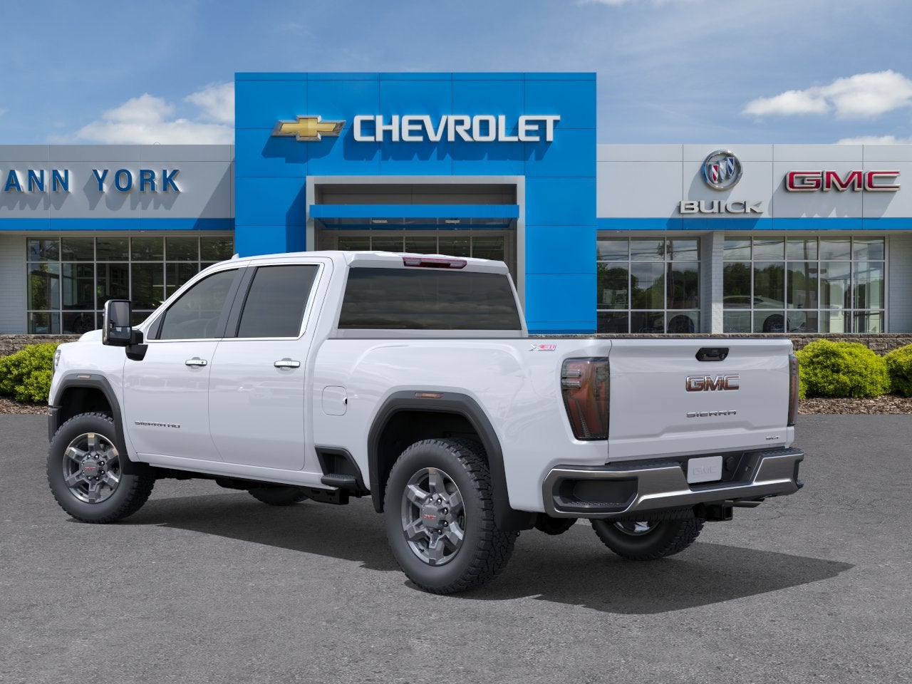 2026 GMC Sierra 2500 HD SLT