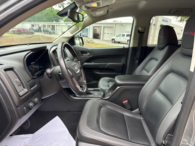 2022 GMC Canyon AT4 - Leather