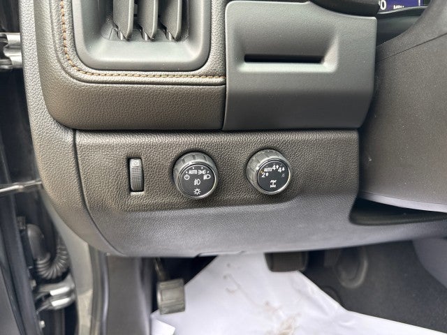 2022 GMC Canyon AT4 - Leather