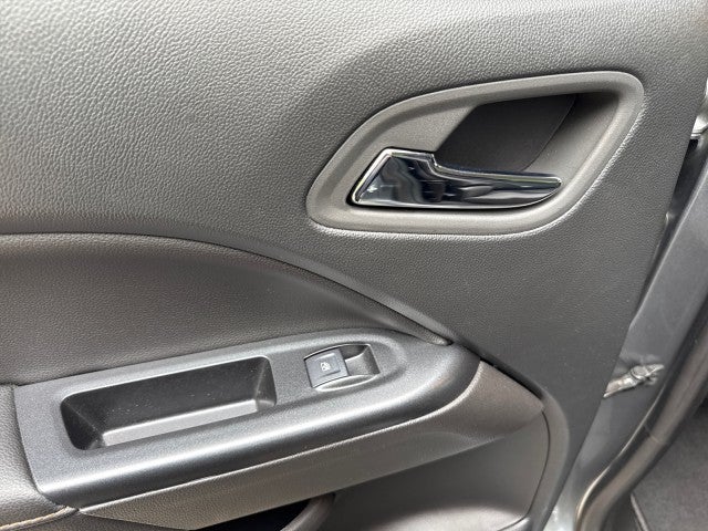 2022 GMC Canyon AT4 - Leather