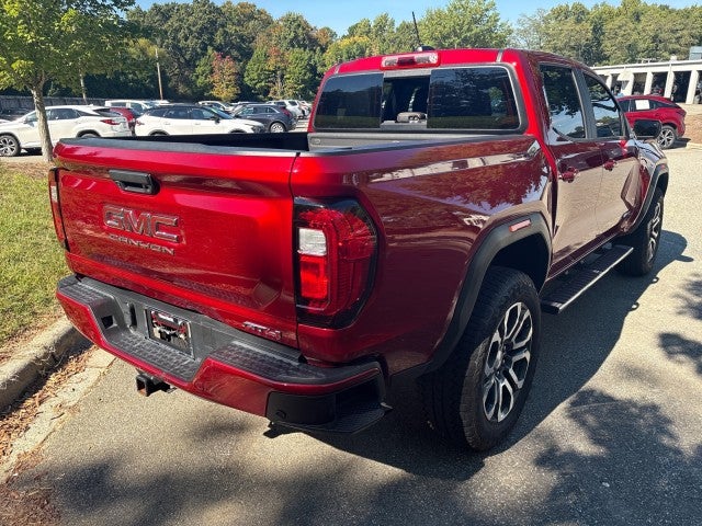 2024 GMC Canyon AT4