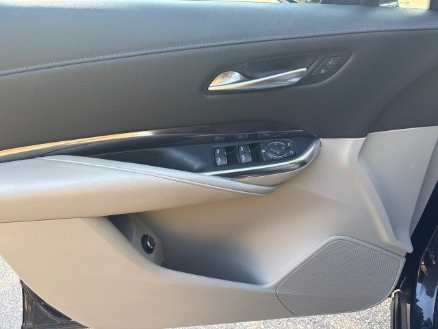 2023 Cadillac XT4 AWD Luxury