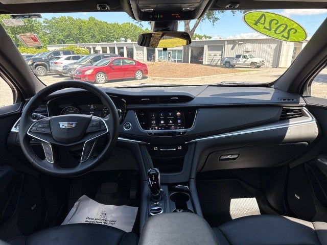 2024 Cadillac XT5 Luxury