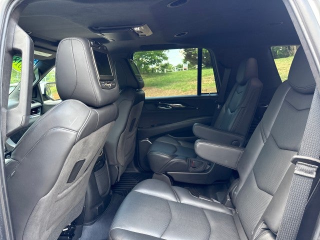 2018 Cadillac Escalade Platinum