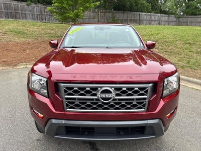 2022 Nissan Frontier Crew Cab SV 4x2
