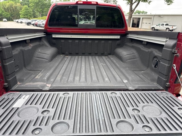 2022 Nissan Frontier Crew Cab SV 4x2