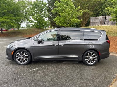 2017 Chrysler Pacifica Limited
