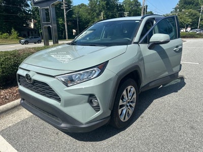 2020 Toyota RAV4 XLE Premium