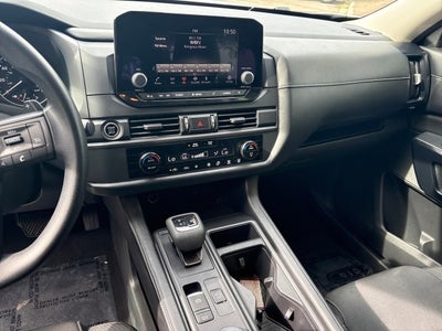 2023 Nissan Pathfinder S 4WD