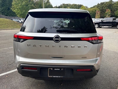 2023 Nissan Pathfinder S 4WD
