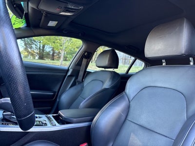2022 Kia Stinger GT1