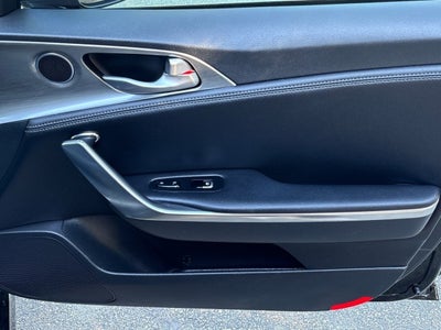 2022 Kia Stinger GT1
