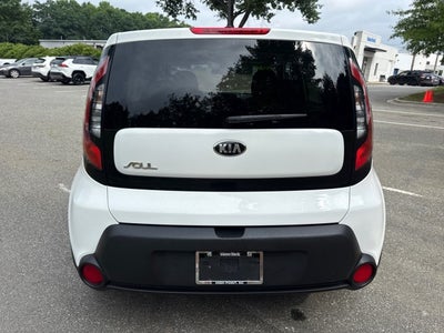 2016 Kia Soul Base
