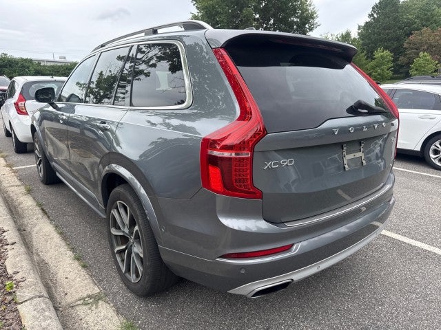 2018 Volvo XC90 T6 Momentum